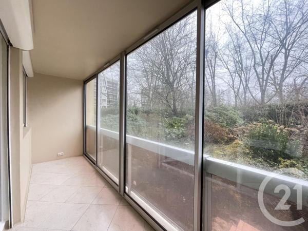 Appartement F6 à vendre  6 pièces - 98,68 m2 ELANCOURT - 78