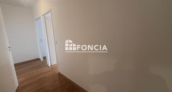 Location Appartement 4 pièces 109.3 m² - Cergy 95000