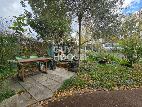 Pavillon familial au calme du Coteau