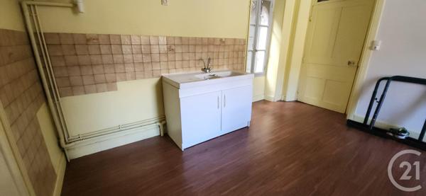 Appartement F2 à vendre  2 pièces - 39,88 m2 LAROQUEBROU - 15