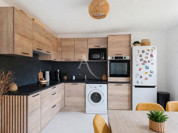 Billère - Appartement T3 avec balcon, ascenseur et double stationnement