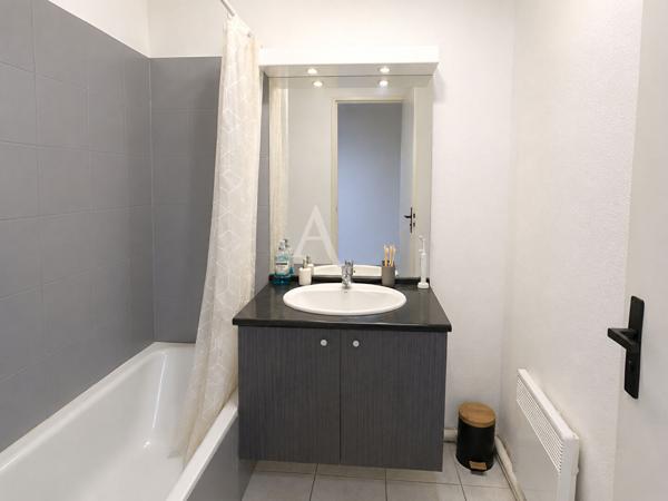 Billère - Appartement T3 avec balcon, ascenseur et double stationnement