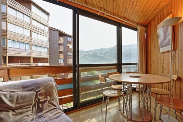 Dpt Alpes Maritimes (06), à vendre ISOLA 2000 Hameau T1 de 29 m² au pied des pistes