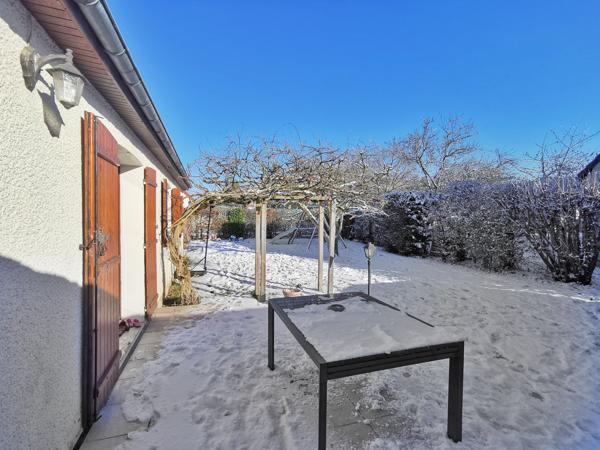 Magny-les-Hameaux (78114) Maison 7-9P en excel. état, sur 600m², avec ss-sol total.