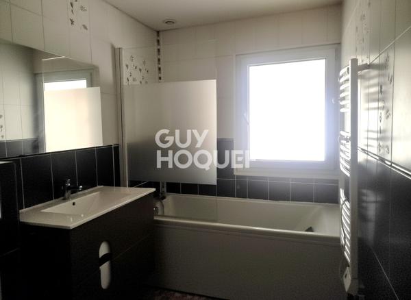 PROCHE COMMERCES
