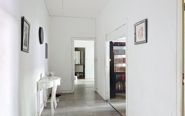 Appartement à vendre    3 pièces • 83 m2 Lyon 1