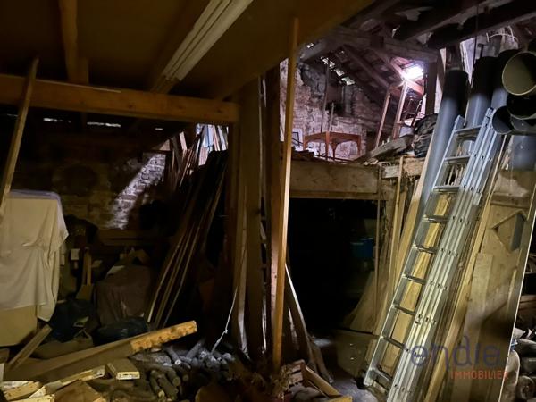 Ancienne ferme à rénover – Gros potentiel au cœur de Buc (Territoire de Belfort)