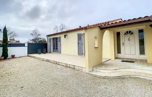 Maison de Plain-pied 6 Pièces 198 m²