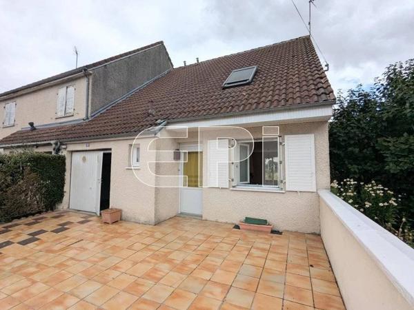 Maison à vendre 90 m², 3 chambres à Loudun