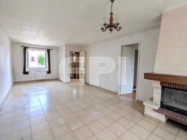 Maison à vendre 90 m², 3 chambres à Loudun