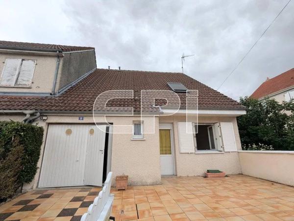 Maison à vendre 90 m², 3 chambres à Loudun