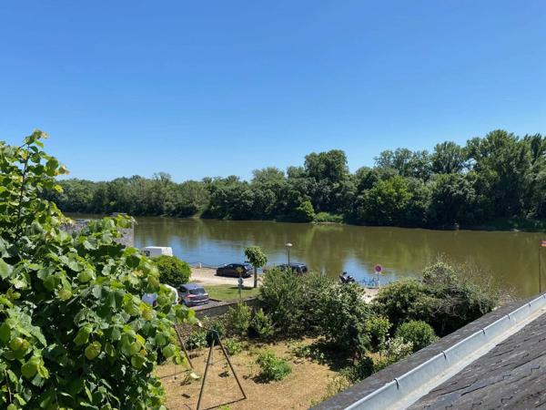 Vue Loire, charme et jacuzzi : une maison coup de cœur au cœur de Chouzé-sur-Loire