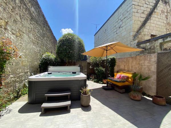 Vue Loire, charme et jacuzzi : une maison coup de cœur au cœur de Chouzé-sur-Loire