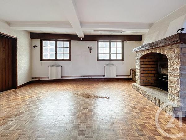 Maison à vendre  8 pièces - 210 m2 VARENNES SUR MORGE - 63