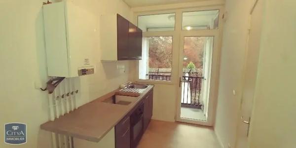 Appartement à louer 2 pièces 50.4m² Ghyvelde (59260)