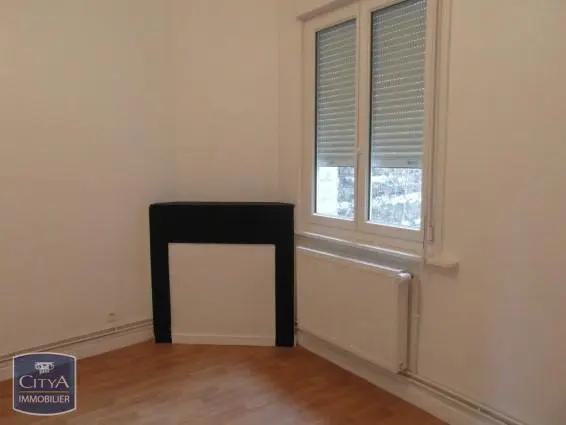 Appartement à louer 2 pièces 50.4m² Ghyvelde (59260)