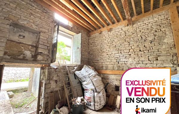 Maison de village en pierre 100 m2 à rénover