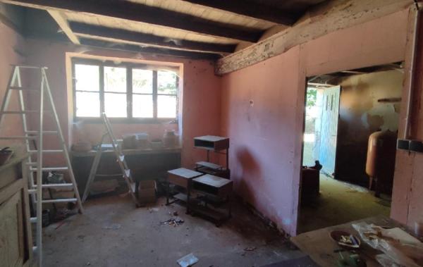 Vente Immeuble Ecoyeux   