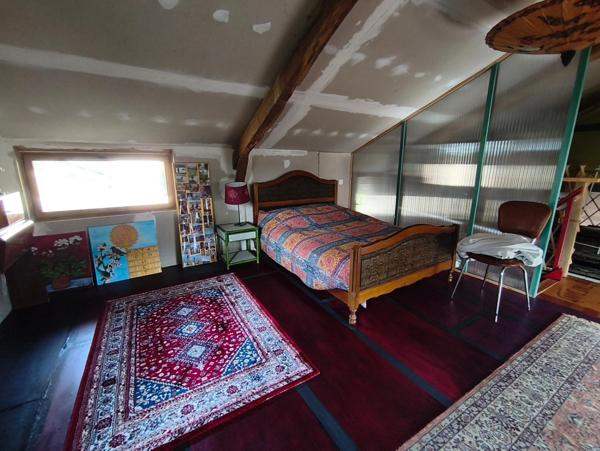 Charmante maison individuelle en pierre – 75 m² – Environnement calme et verdoyant