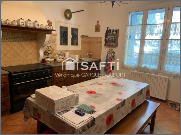 Spacieuse vigneronne au cœur du village