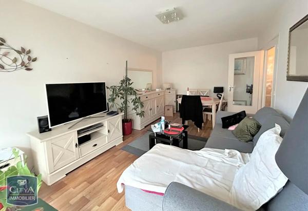 Appartement à louer 2 pièces 52m²