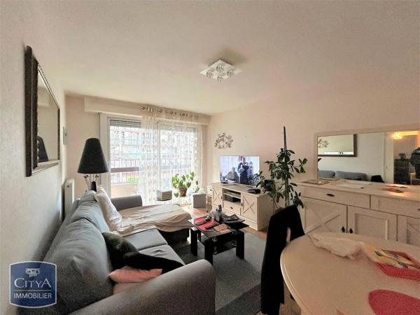 Appartement à louer 2 pièces 52m²