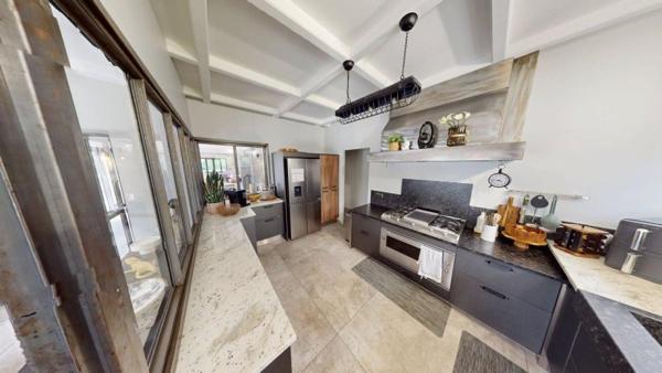 Vente / Maison T6+