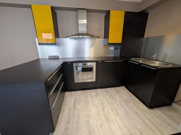 Seclin – T3 65 m² - parking À Seclin , bel appartement à la disposition idéale :