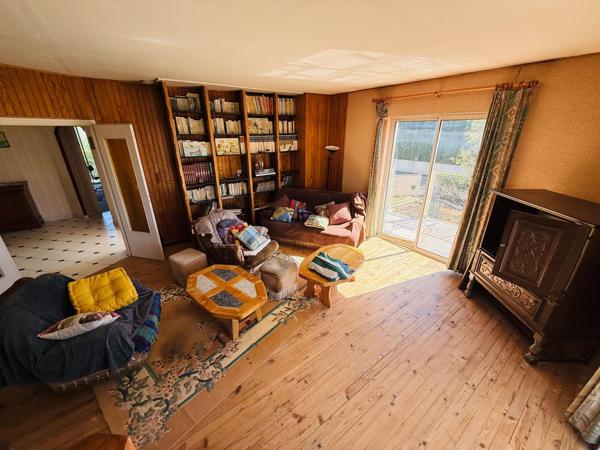 MAISON 7 PIÈCES 4 FACES AVEC GARAGE