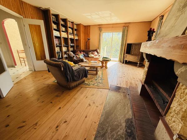 MAISON 7 PIÈCES 4 FACES AVEC GARAGE