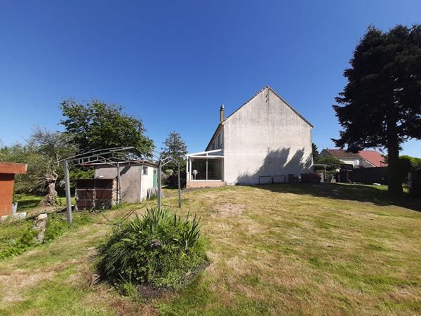 Maison spacieuse a vendre a Saint Porchaire