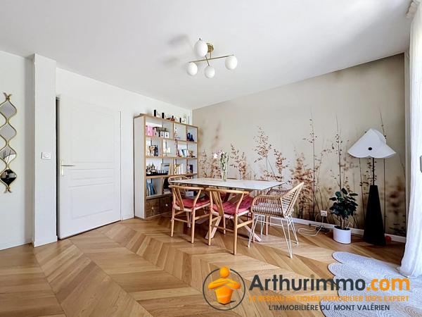 Location                                                      Maison
                        
                     5 pièces                      103 m2                     à Nanterre
