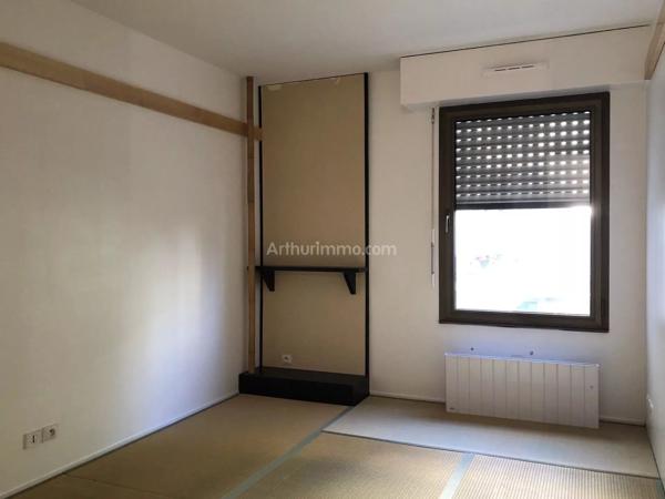 Vente                                                      Appartement
                        
                     2 pièces                      48 m2                     à Joinville-le-Pont