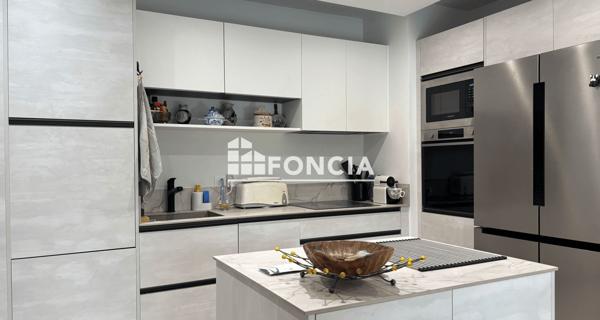 À vendre Appartement 3 pièces 62 m² - Villeneuve-loubet 06270