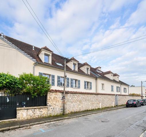 Vente                                                      Appartement
                        
                     1 pièces                      28 m2                     à Avon