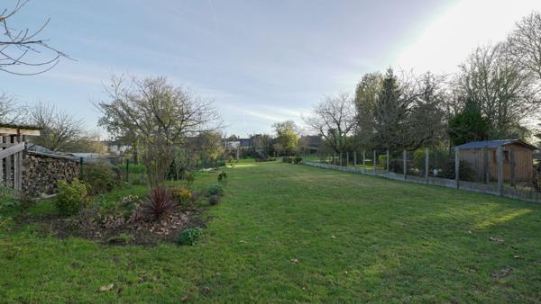 Maison Loyat 7 pièces 189 m2