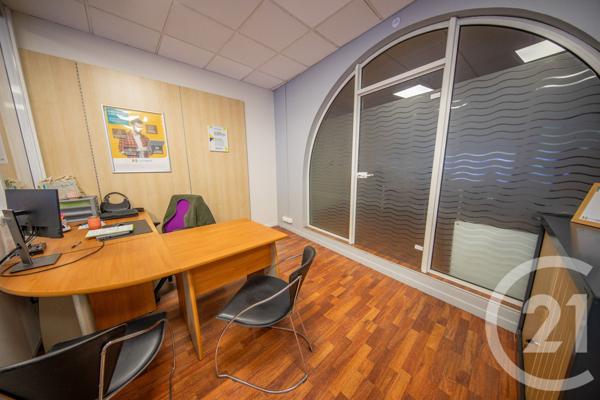 à vendre  120,76 m2 ST MEDARD EN JALLES - 33