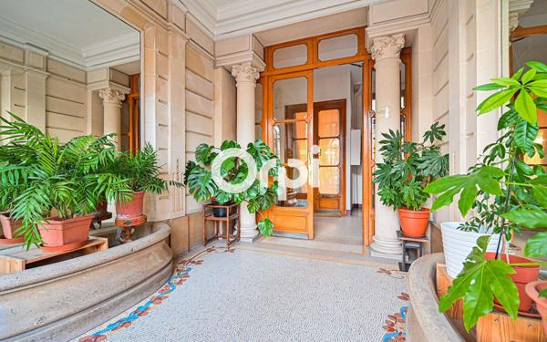 Appartement à vendre    3 pièces • 42 m2 Paris 20