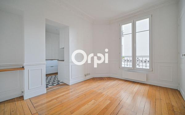 Appartement à vendre    3 pièces • 42 m2 Paris 20