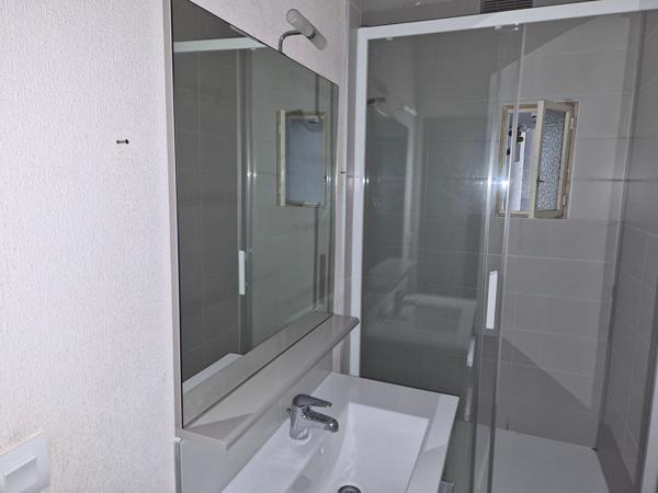 A VENDRE NANTES ZOLA, appartement 2 chambres avec balcon et parking