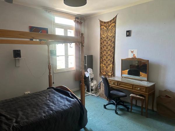 Maison avec piscine et accès directe à la rivière