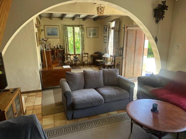Maison avec piscine et accès directe à la rivière