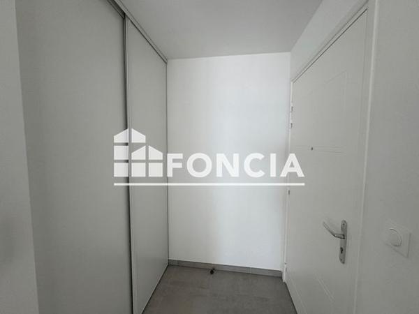 Location Appartement 2 pièces 44.18 m² - 175 COMTESSE Marseille 13012