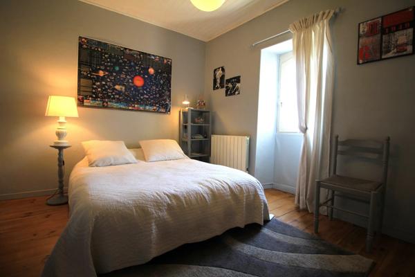 Maison de village de charme avec piscine et parking