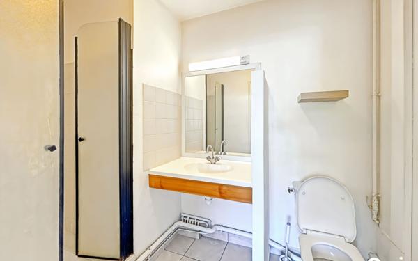 Appartement à louer    1 pièce • 15,47 m2 Larmor-Plage