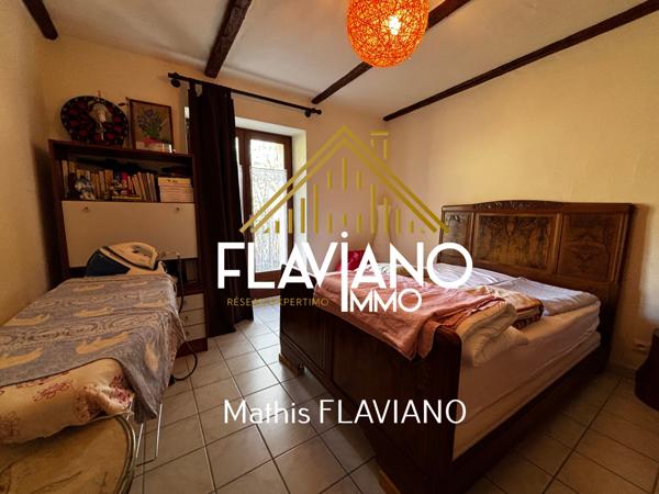 Barcelonnette (04400) FERME RÉNOVÉE - 6 PIÈCES - 1 400m2 TERRAIN & HANGAR / GARAGE