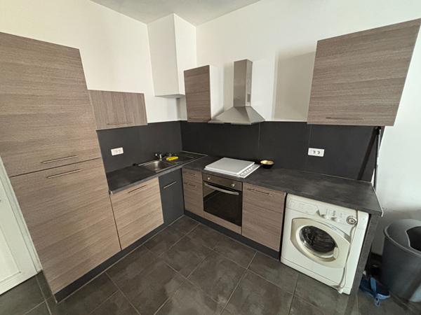 Exclusivité - Studio Sisteron centre-ville 25.5 m2