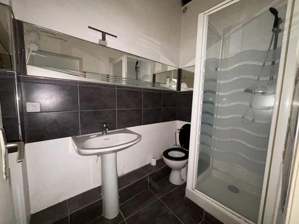 Exclusivité - Studio Sisteron centre-ville 25.5 m2