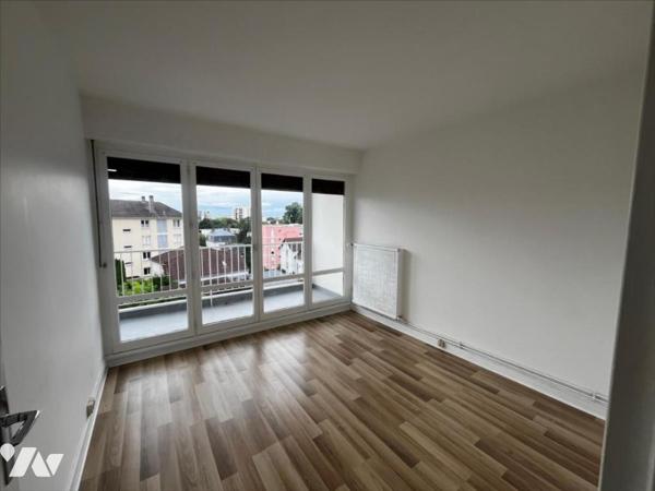 Appartement 3 pièces de 69 m² avec balcon, cave et garage – Résidence Le Pélican
