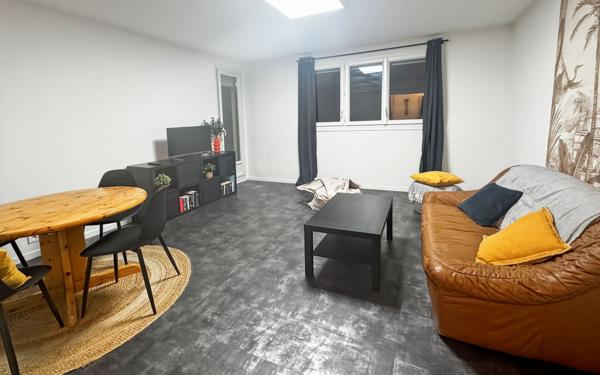 Appartement à louer    5 pièces • 80,23 m2 Reims